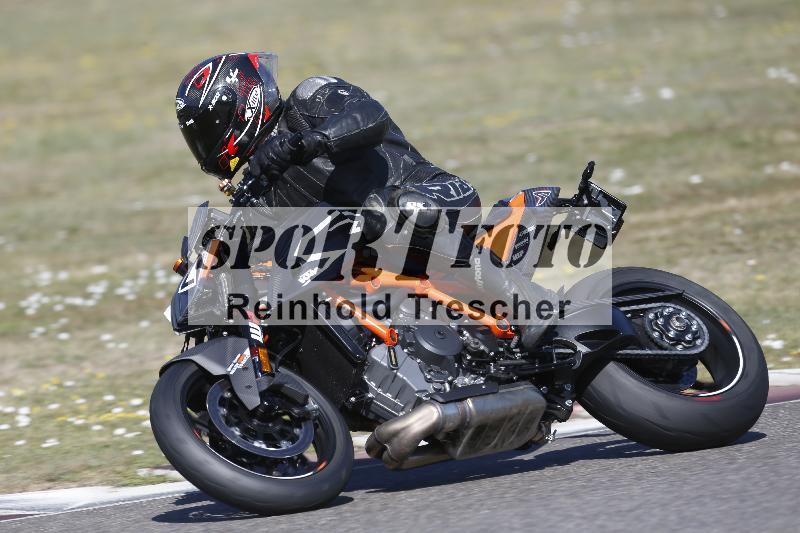 /35 07.08.2026  Discover the Bike ADR/Race 3 rot/72